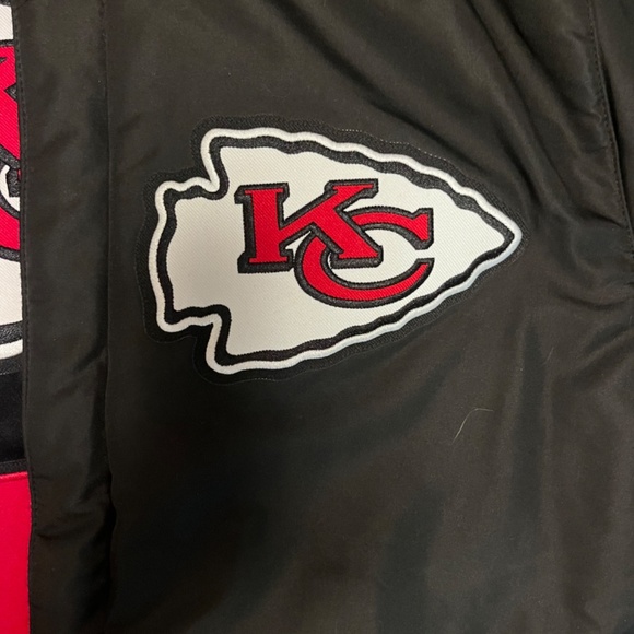 COPY - Kansas City Chiefs Jacket Unisex - Picture 2 of 7